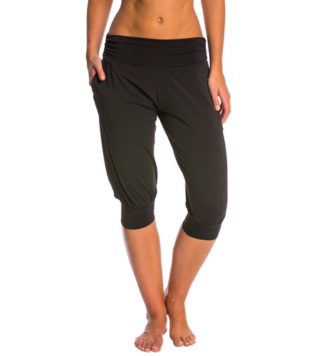 Onzie Soft Yoga Capris at YogaOutlet.com - Free Shipping